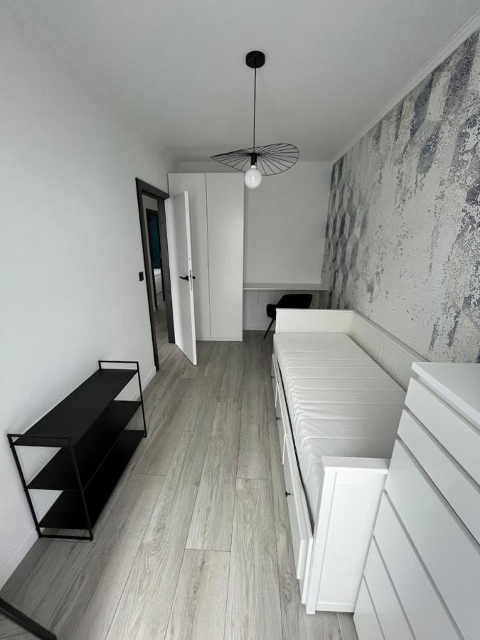 Apartmán Trzy Pokoje Mieszkanie W Nowej Dzielnicy Wroclawia Exteriér fotografie